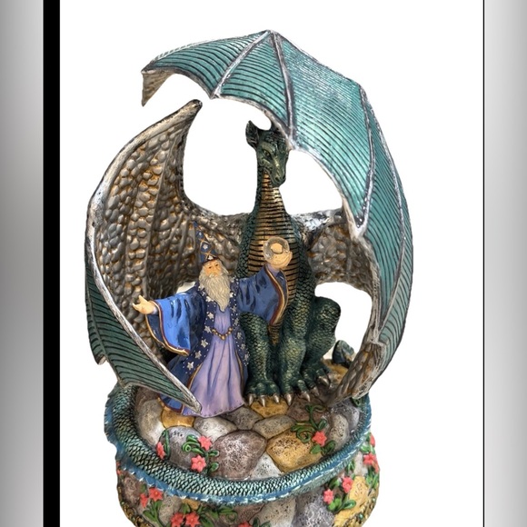 Vintage San Fransisco Music Box Marjorie Sarnat Merlin & Dragon Plays Music
